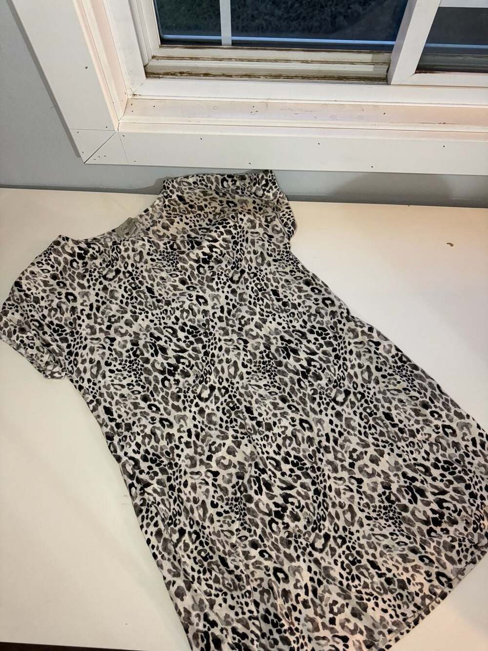 Charlie Paige Dress Size M Animal Print Short Sleeve